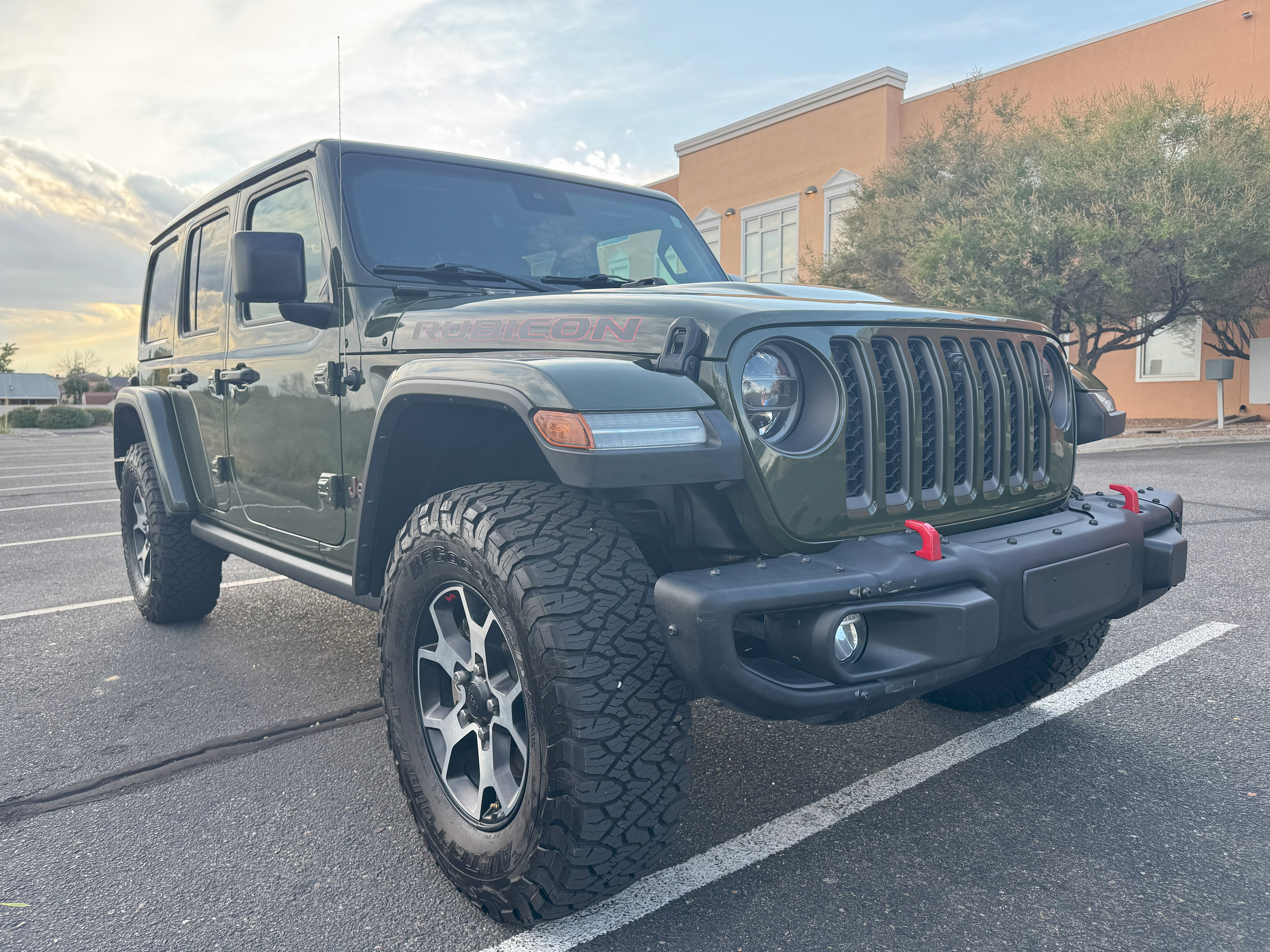 Used 2021 Jeep Wrangler Unlimited Rubicon AWD/4WD image 1