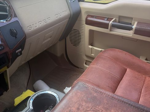 Used 2009 Ford F250 King Ranch AWD/4WD image 17