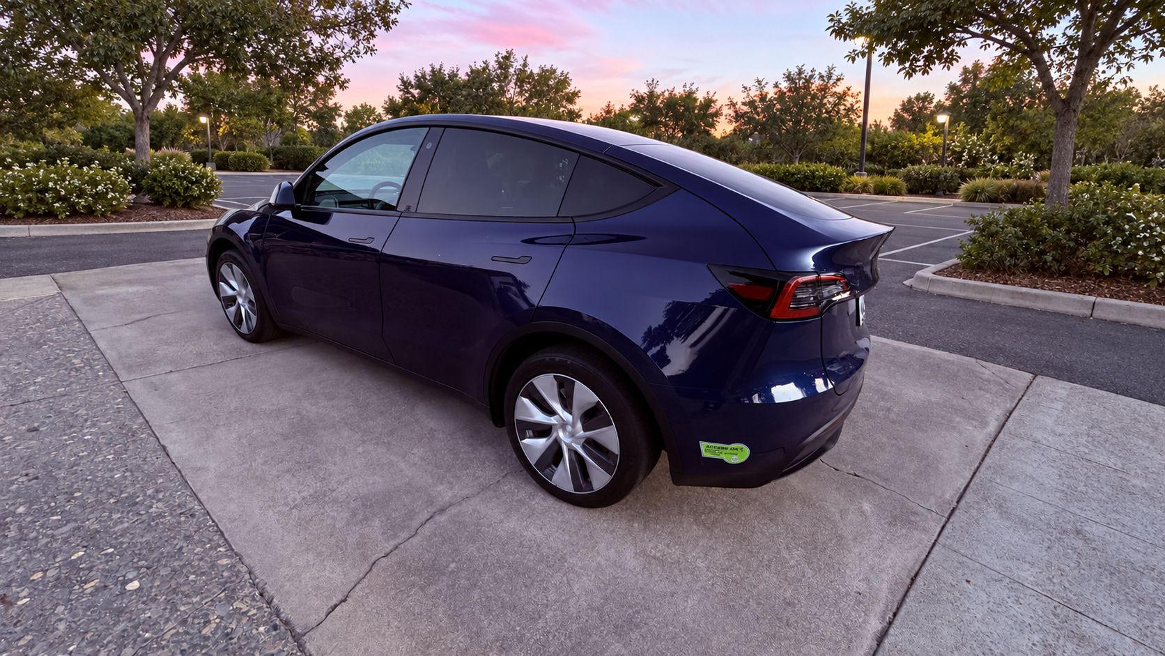 Used 2023 Tesla Model Y Long Range AWD/4WD image 12