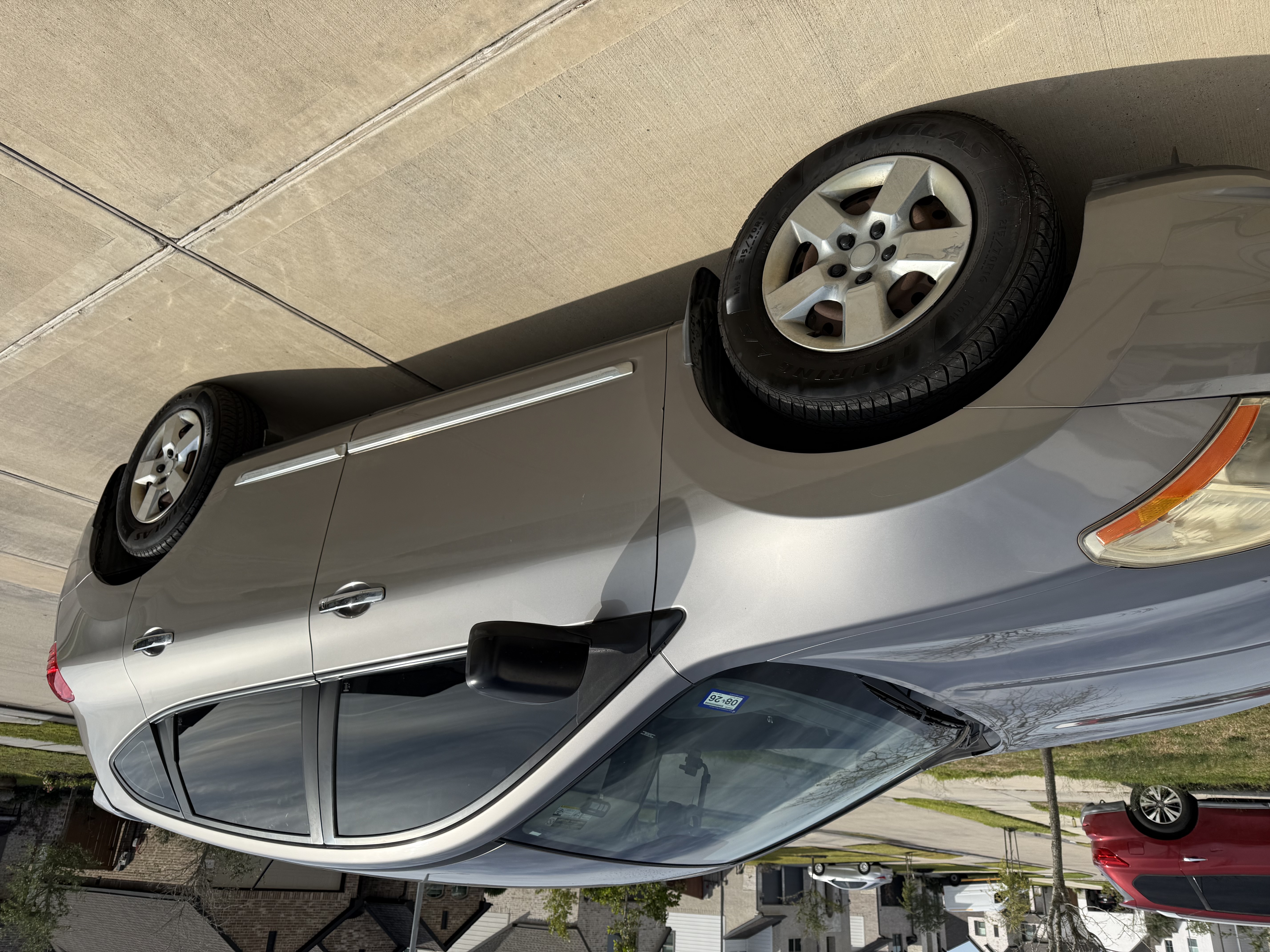 Used 2011 Nissan Rogue S FWD image 4