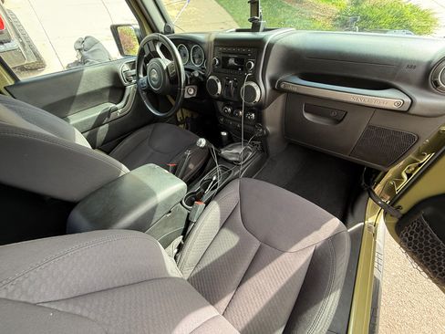 Used 2013 Jeep Wrangler Sport image 11