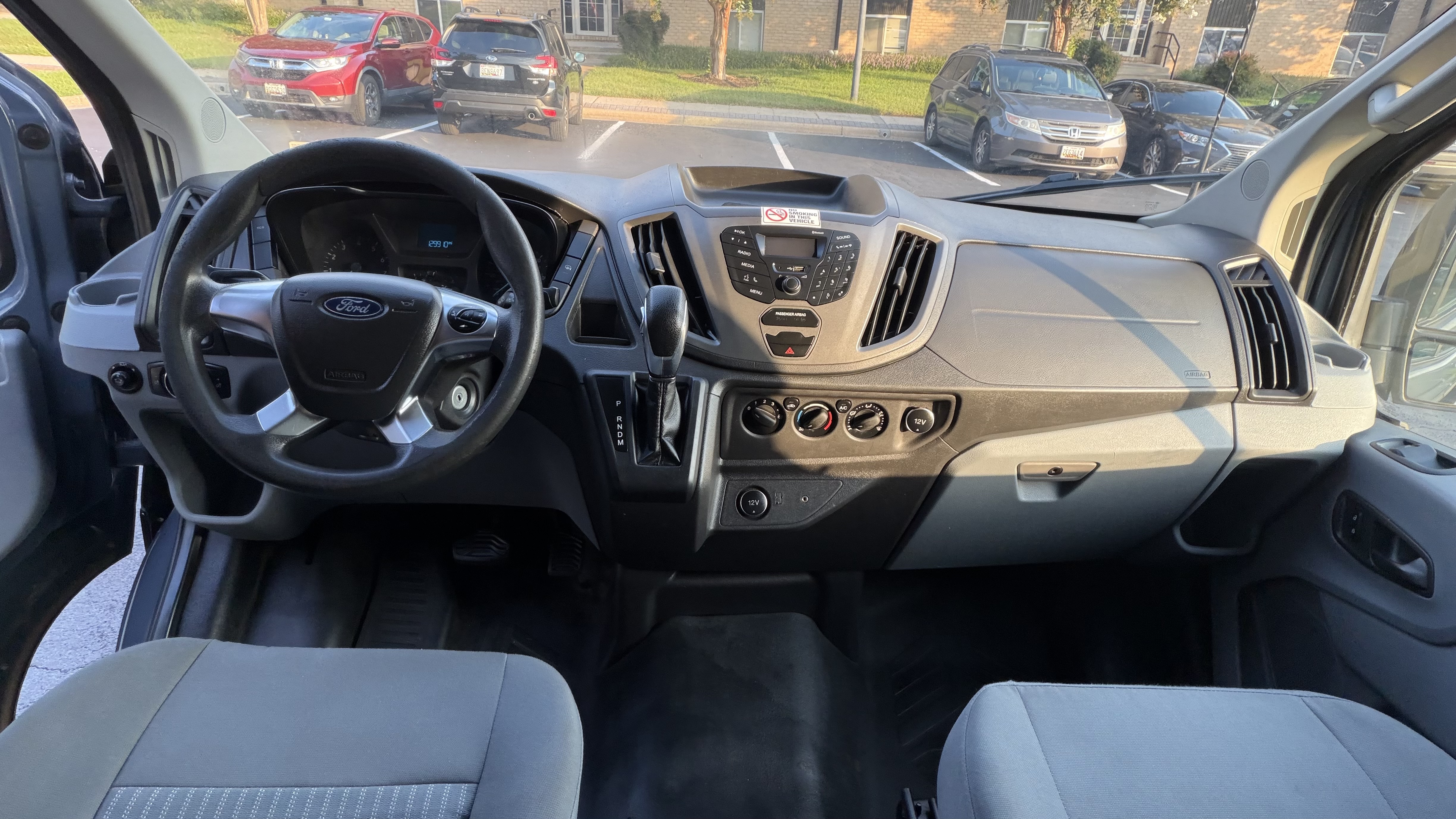 Used 2019 Ford Transit 250 148 High Roof Extended RWD image 8