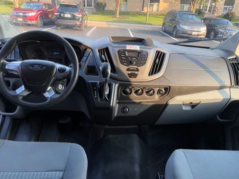 Used 2019 Ford Transit 250 148 High Roof Extended RWD image 8