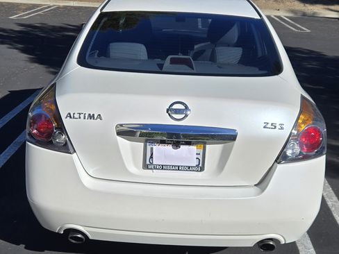 Used 2010 Nissan Altima 2.5 S image 8
