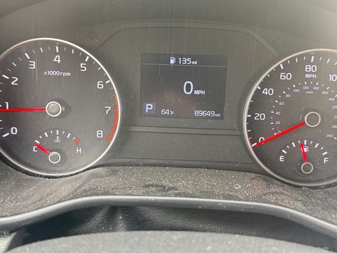 Used 2021 Kia Sportage LX image 12