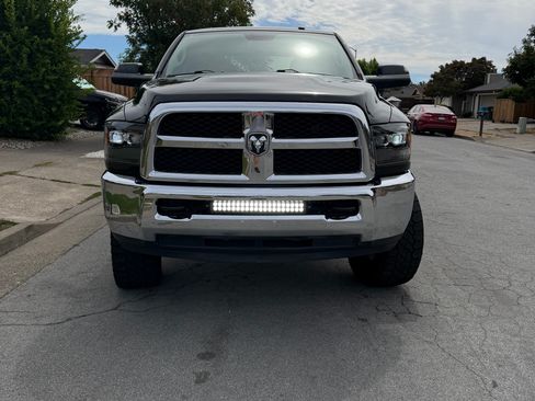 Used 2016 RAM 2500 Tradesman w/ Chrome Appearance Group AWD/4WD image 8