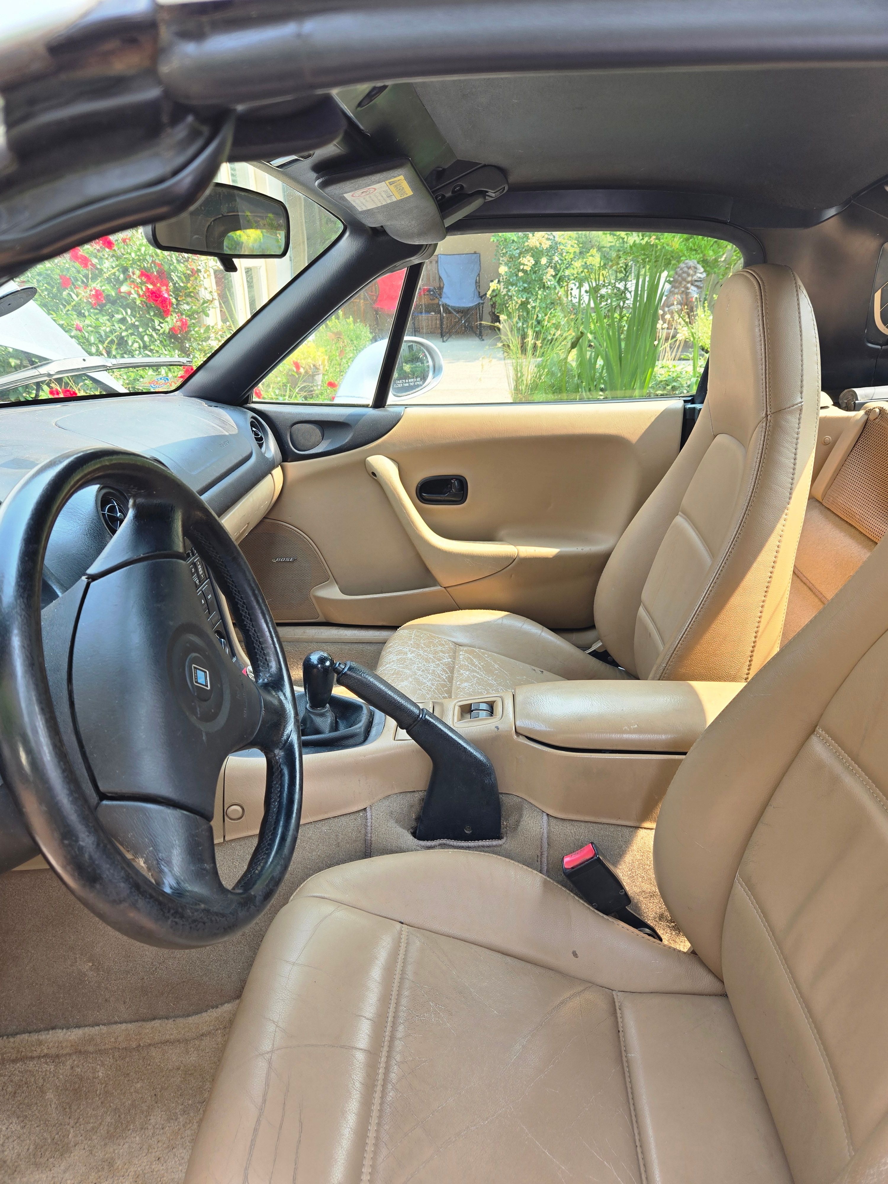 Used 1999 MAZDA MX-5 Miata RWD image 12