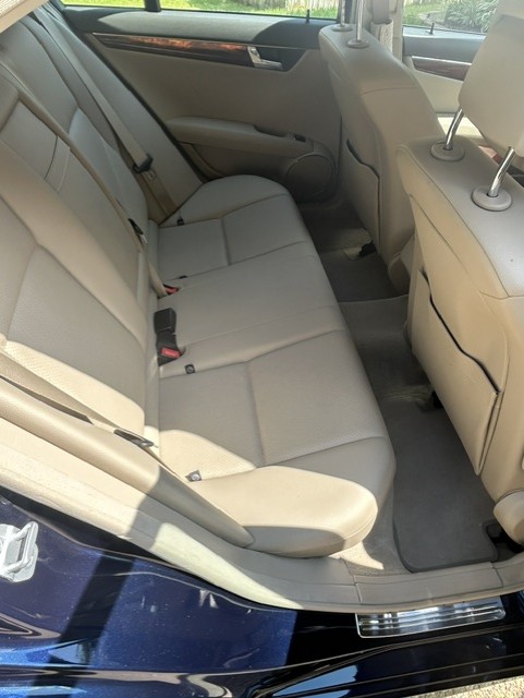 Used 2011 Mercedes-Benz C 300 Sedan image 8