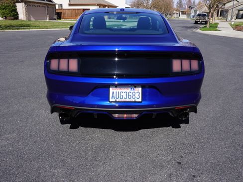 Used 2015 Ford Mustang GT Premium w/ GT Performance Package image 15