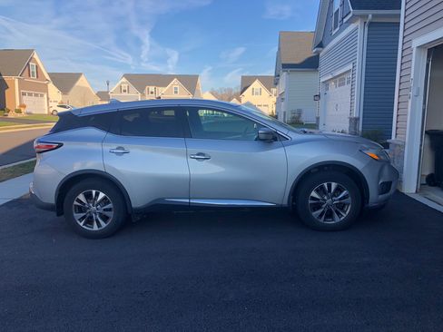 Used 2017 Nissan Murano S w/ Navigation Package image 9