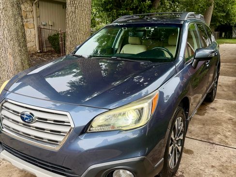 Used 2017 Subaru Outback 2.5i Limited AWD/4WD image 1