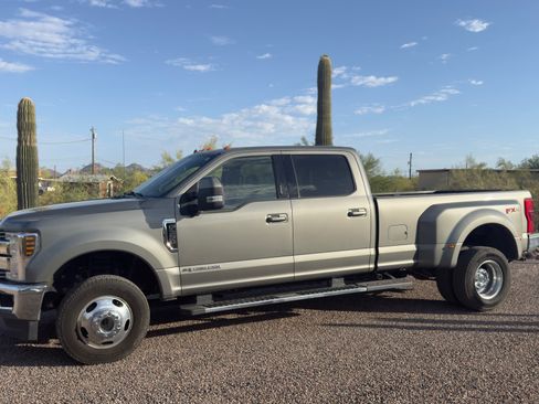 Used 2019 Ford F350 Lariat w/ Tow Technology Bundle AWD/4WD image 20