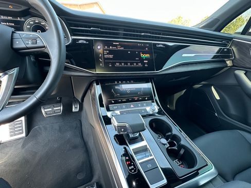 Used 2021 Audi Q7 3.0T Premium Plus w/ Premium Plus Package image 13