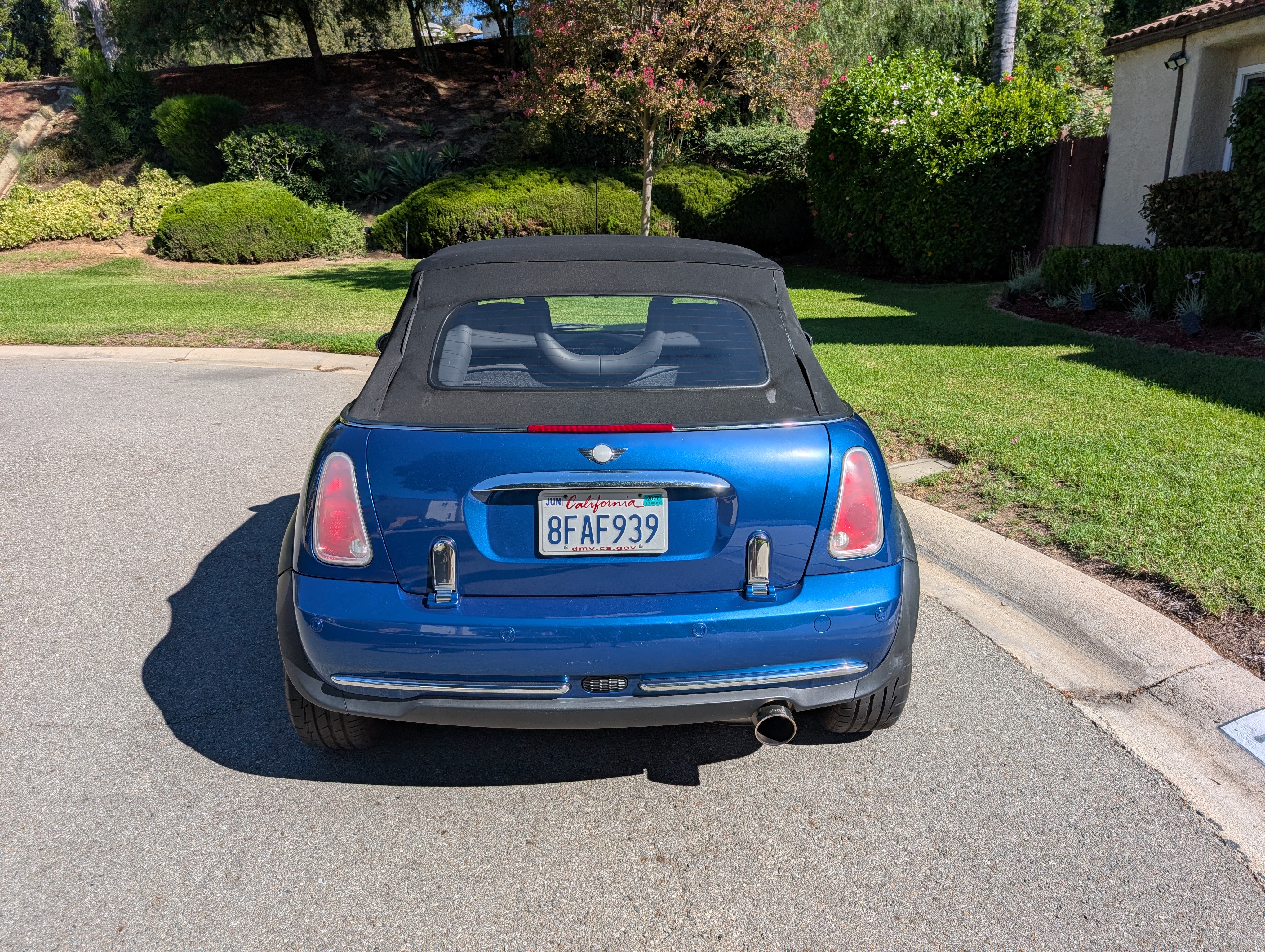 Used 2007 MINI Cooper Convertible FWD image 13