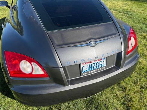 Used 2004 Chrysler Crossfire Coupe RWD image 8