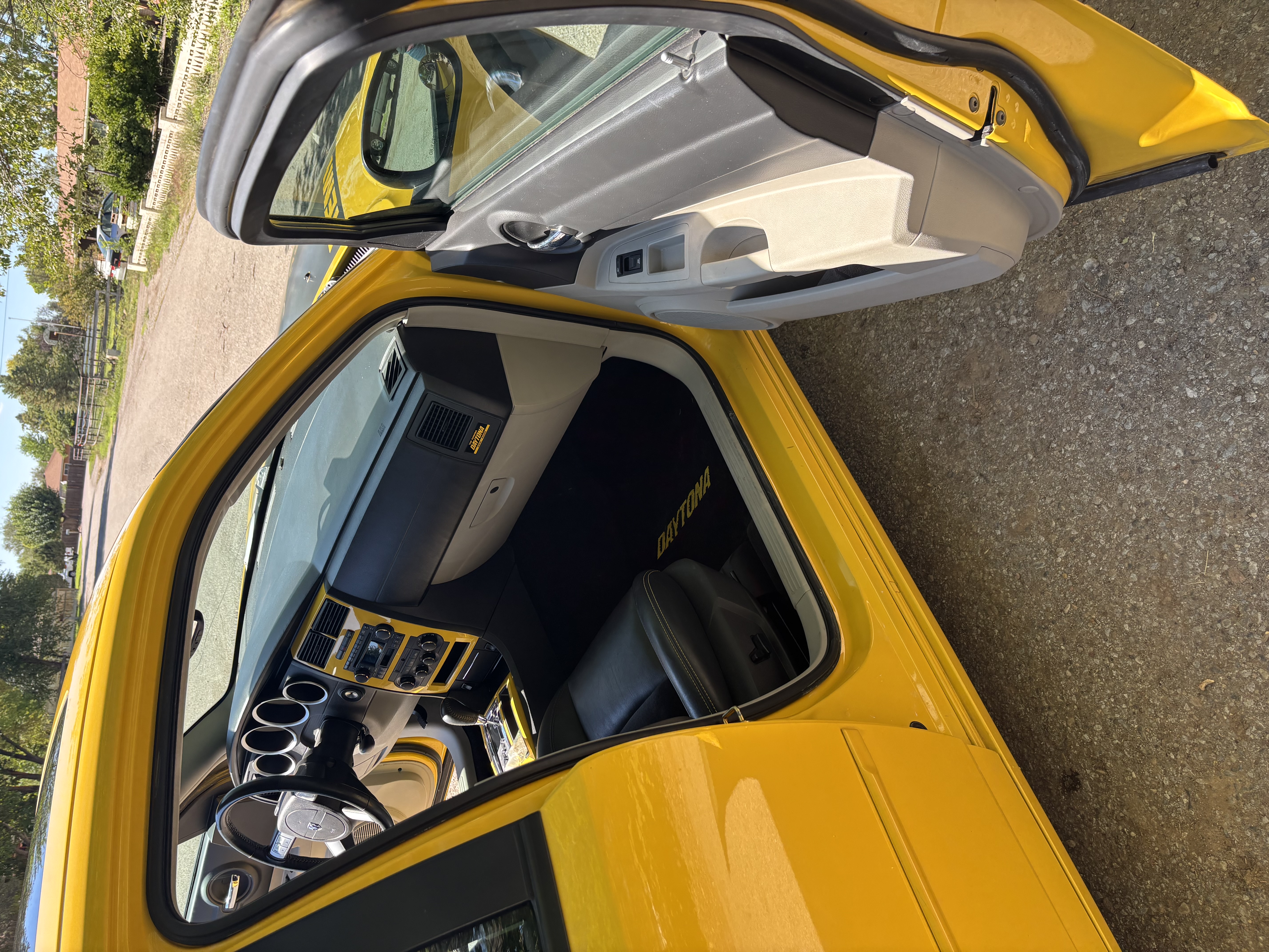 Used 2006 Dodge Charger R/T RWD image 11