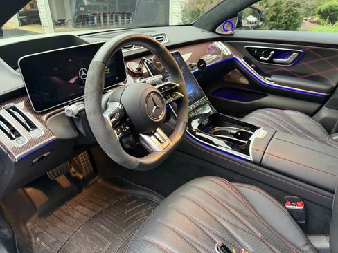 Used 2024 Mercedes-Benz S 63 AMG S image 17
