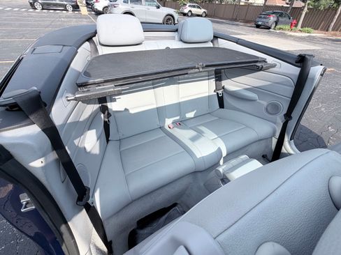 Used 2010 BMW 128i Convertible RWD image 23