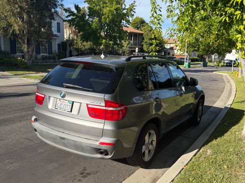 Used 2009 BMW X5 xDrive30i AWD/4WD image 2