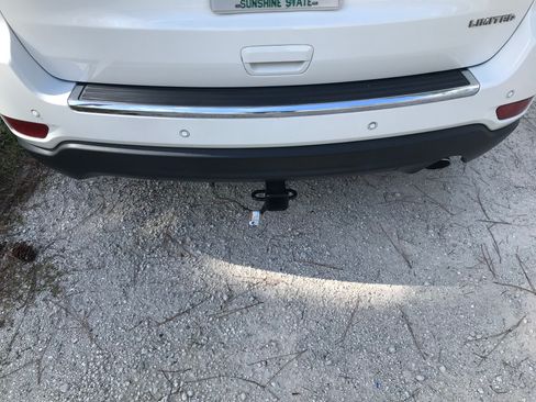 Used 2018 Jeep Grand Cherokee Limited image 12