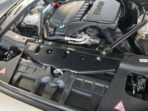 Used 2013 BMW 640i Gran Coupe image 13