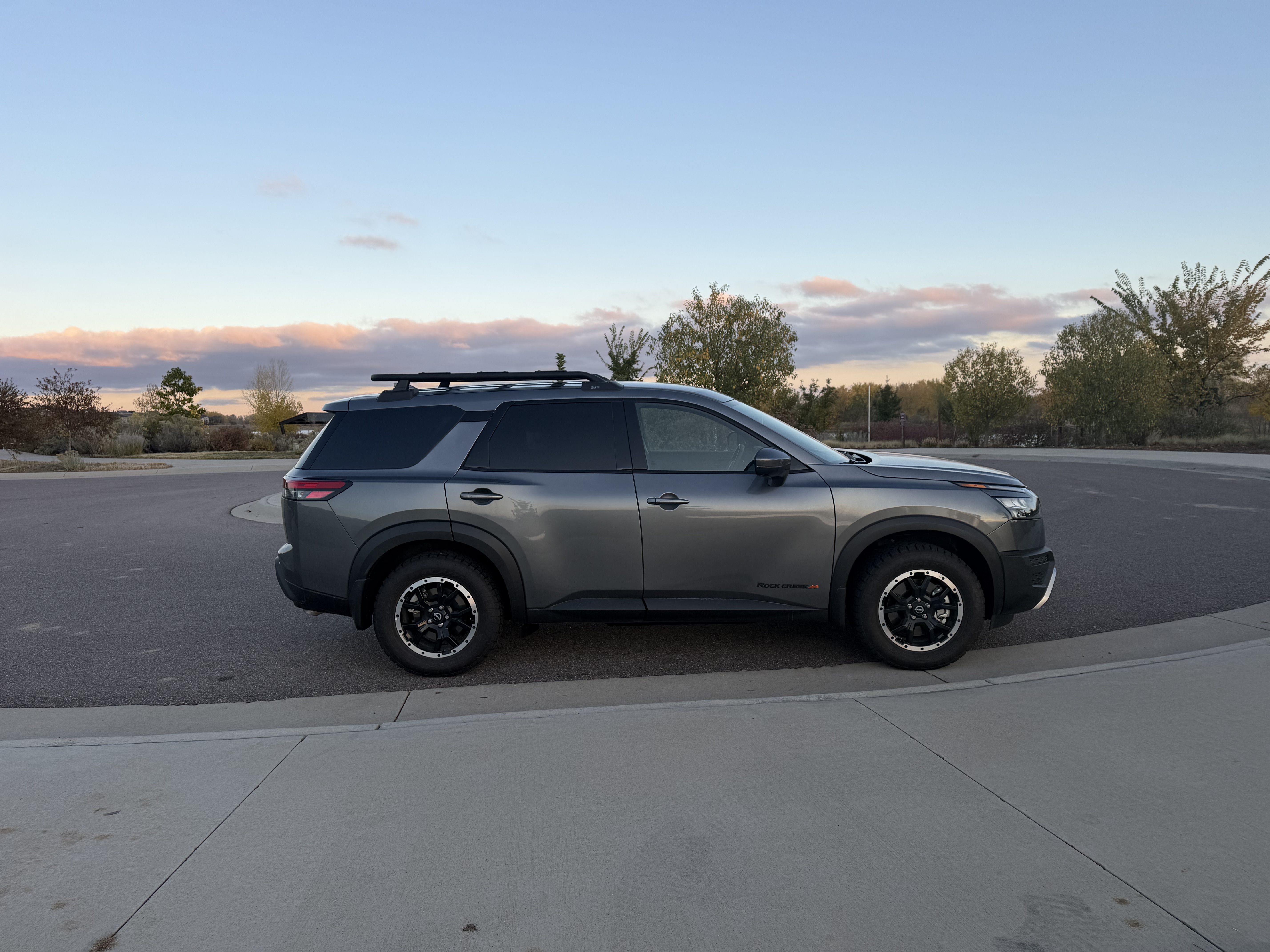 Used 2025 Nissan Pathfinder Rock Creek AWD/4WD image 8