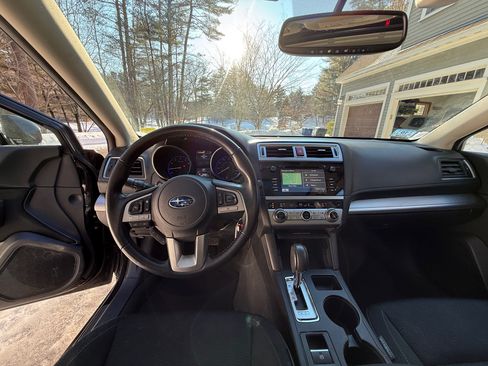 Used 2015 Subaru Legacy 2.5i Premium image 9
