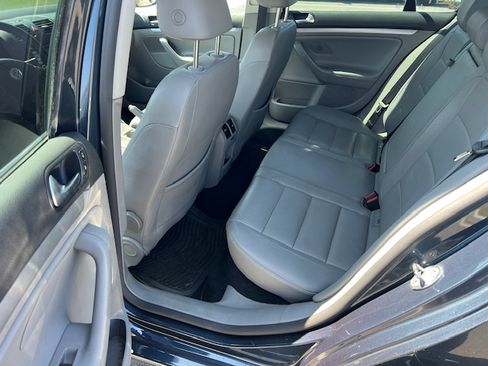 Used 2007 Volkswagen Jetta 2.5 FWD image 10