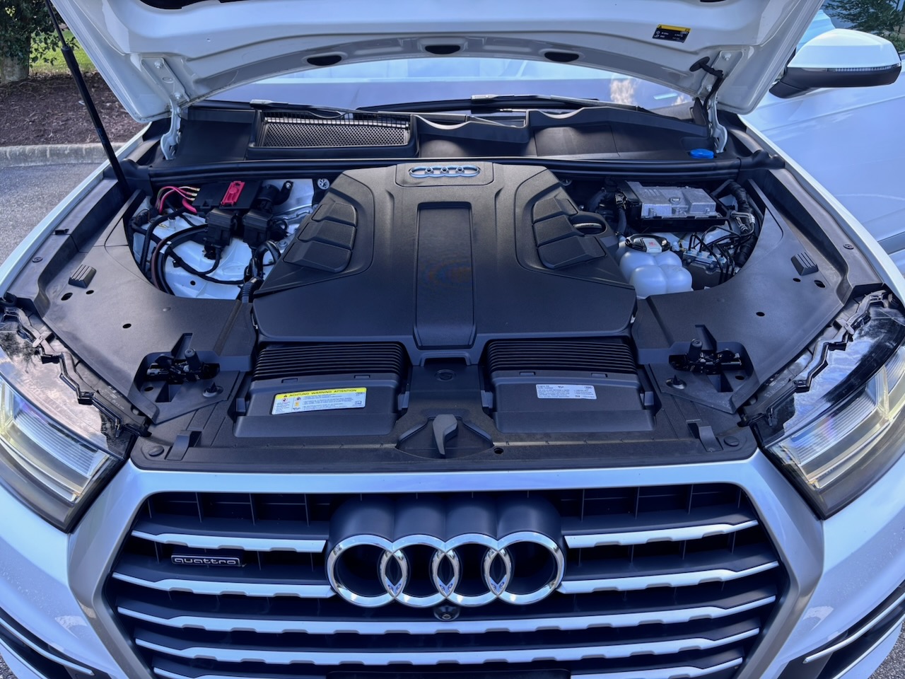 Used 2019 Audi Q7 3.0T Premium Plus w/ Premium Plus Package AWD/4WD image 18