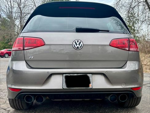 Used 2017 Volkswagen Golf Hatchback Sedan 4D image 5