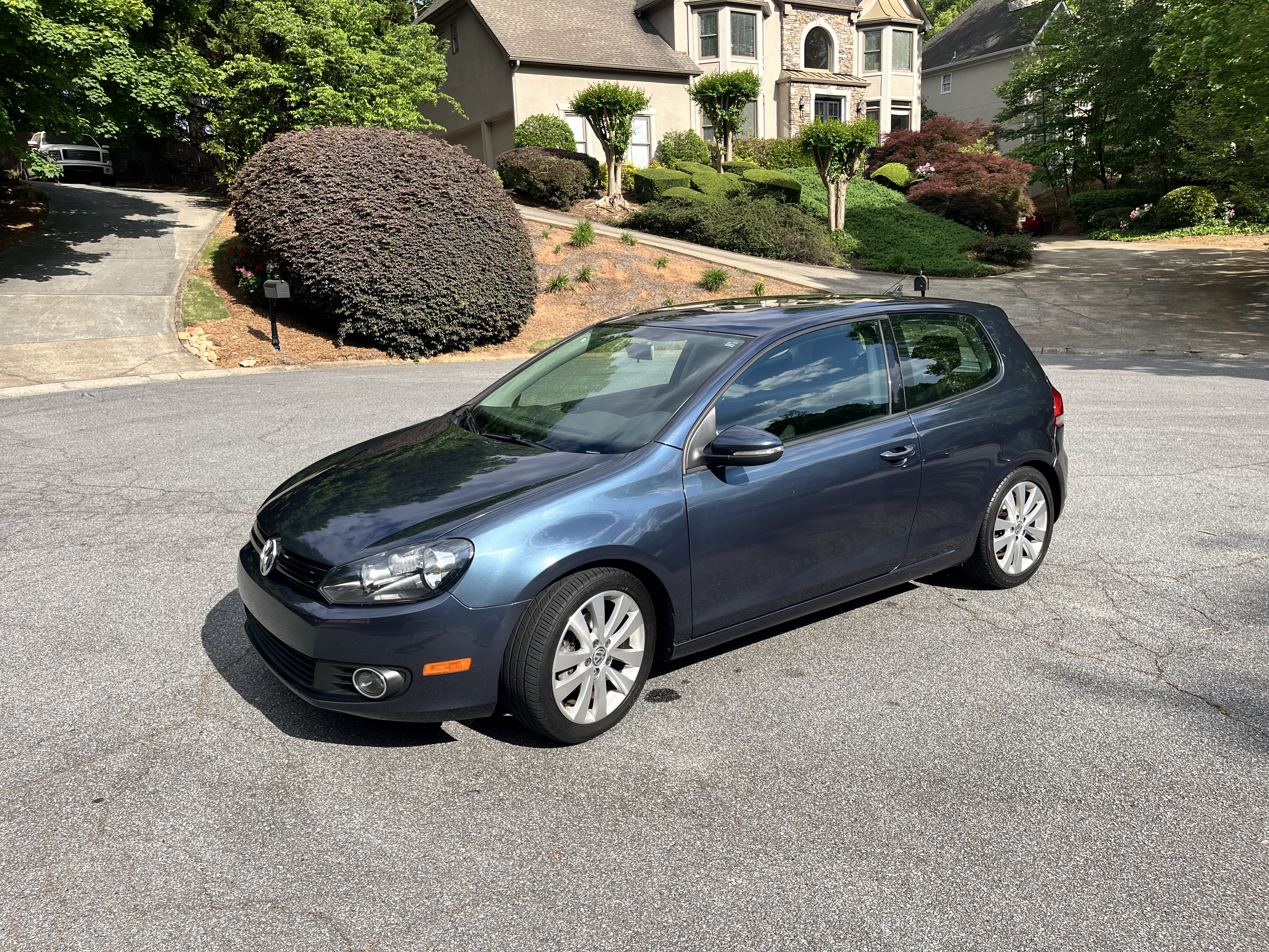 Used 2013 Volkswagen Golf TDI FWD image 1