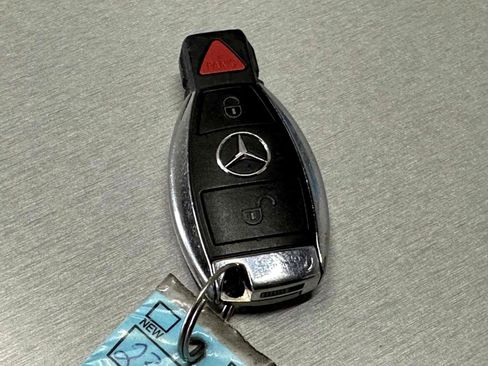 Used 2015 Mercedes-Benz G 63 AMG G 63 AMG Sport Utility 4D image 27