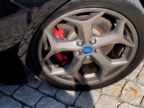 Used 2014 Ford Focus ST w/ Equipment Group 202A image 6