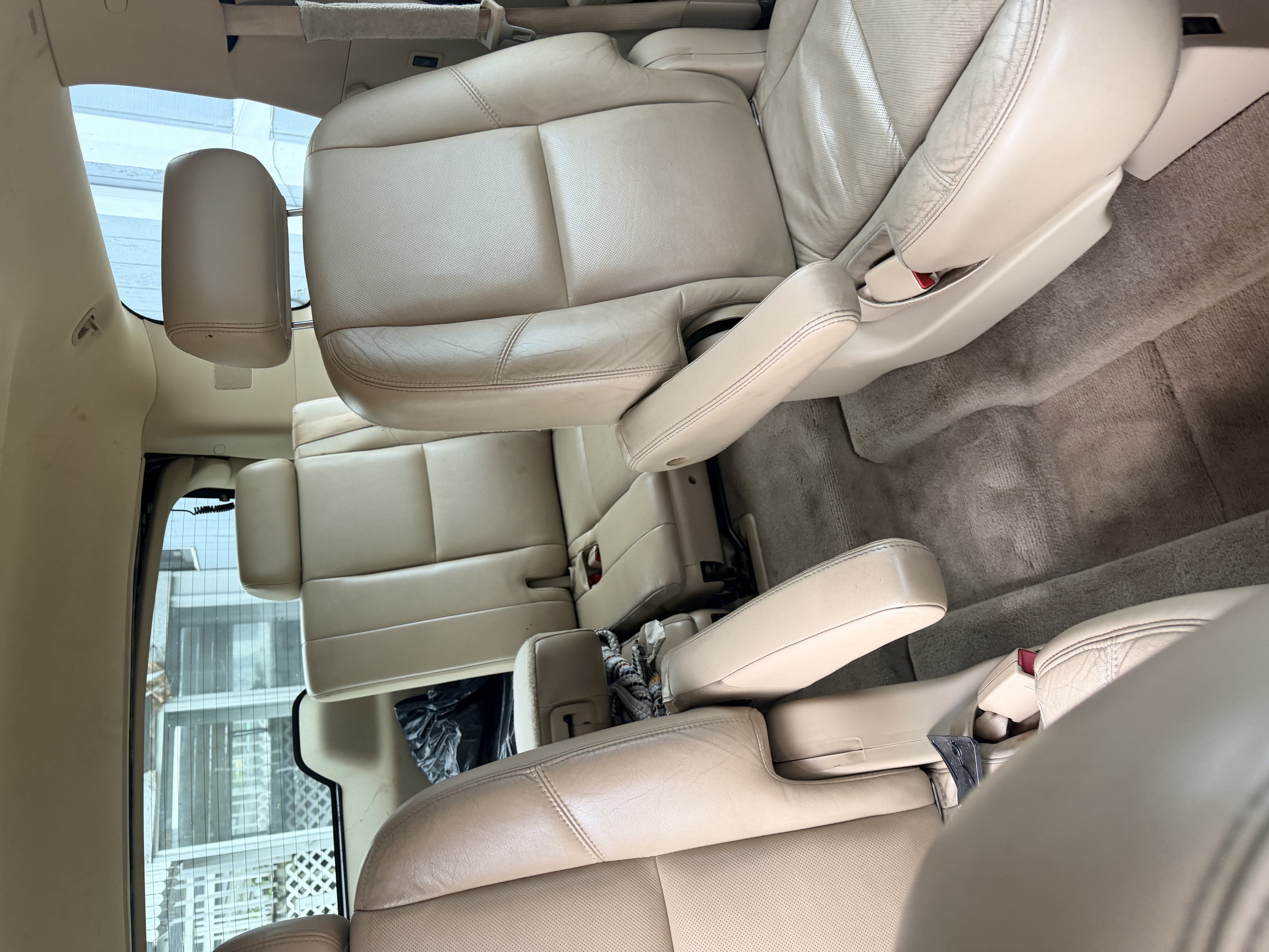 Used 2009 Cadillac Escalade AWD image 6