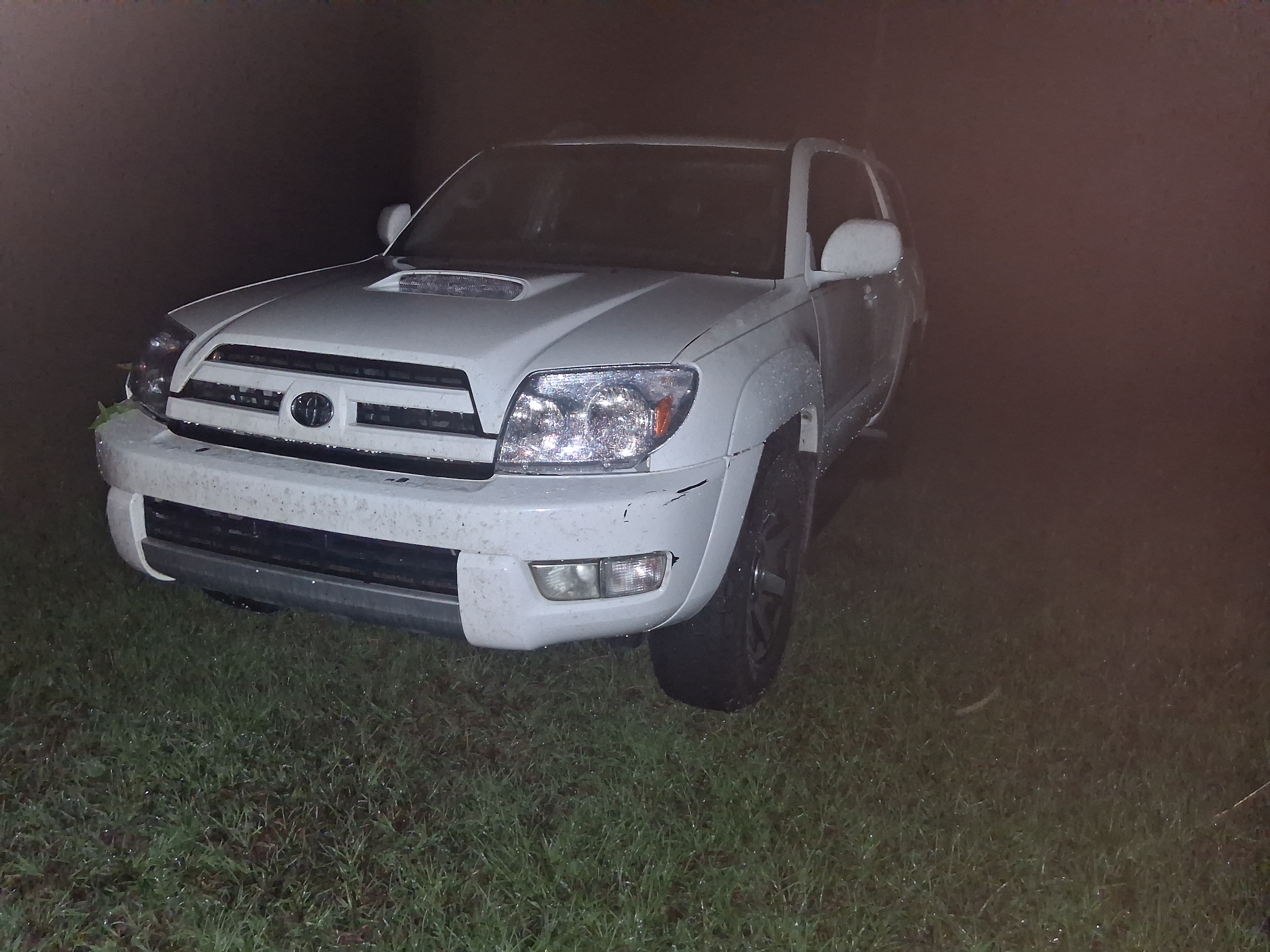 Used 2004 Toyota 4Runner Sport RWD image 2