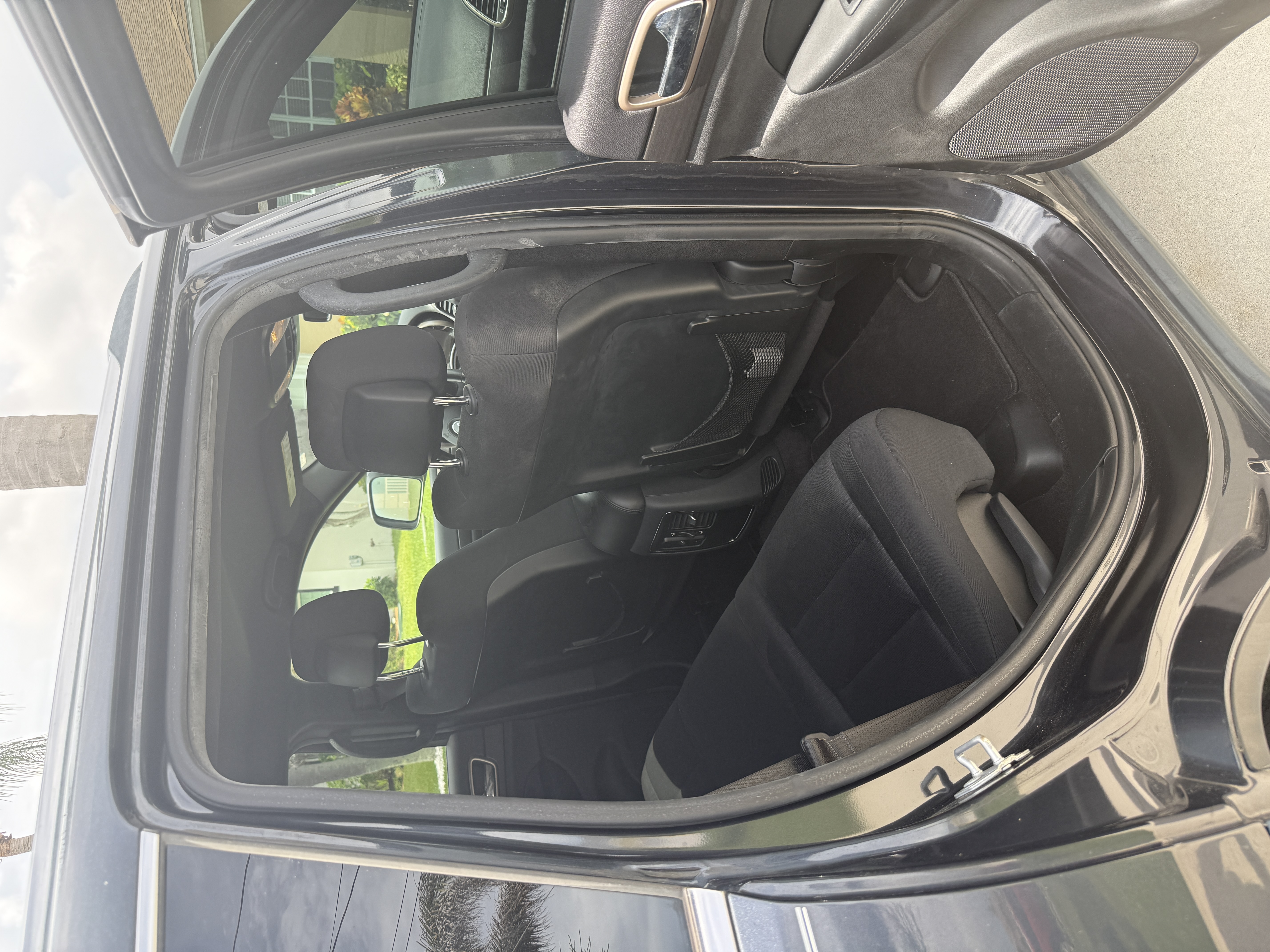 Used 2016 Jeep Grand Cherokee Laredo RWD image 6