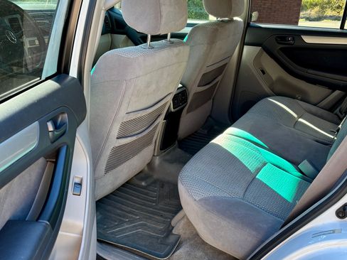 Used 2004 Toyota 4Runner Sport image 13