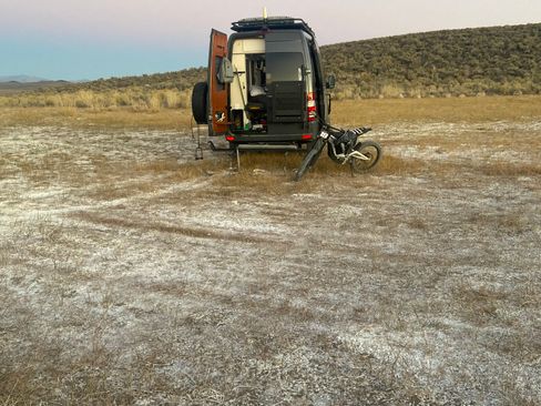 Used 2017 Mercedes-Benz Sprinter 2500 image 17