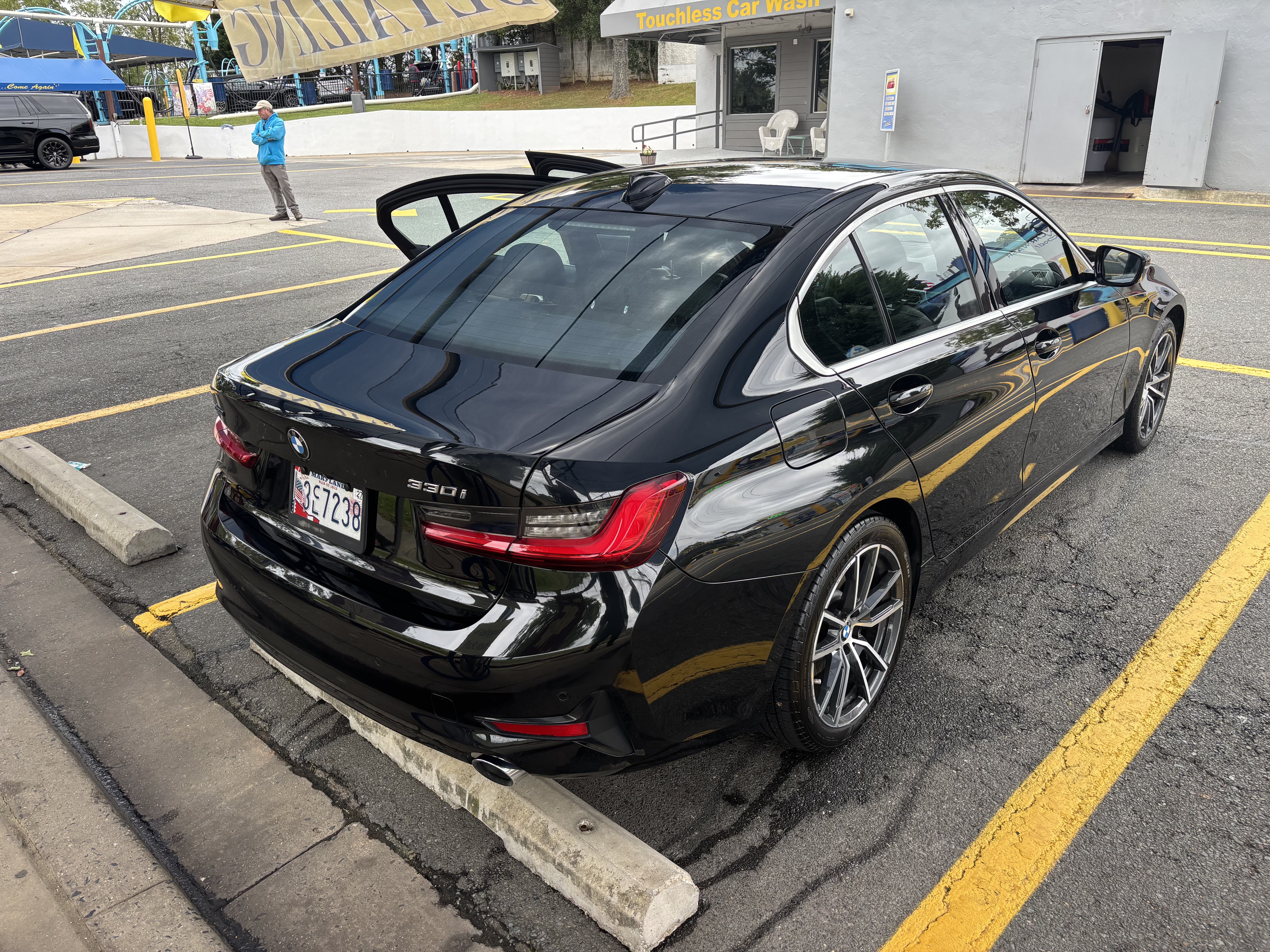 Used 2019 BMW 330i xDrive Sedan AWD/4WD image 9