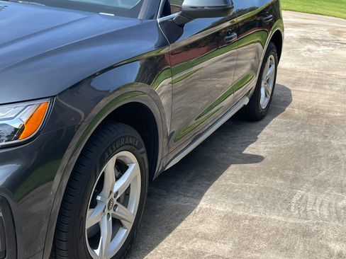 Used 2021 Audi Q5 2.0T Premium w/ Convenience Package image 5