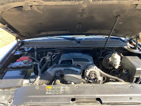 Used 2012 GMC Yukon Denali image 9