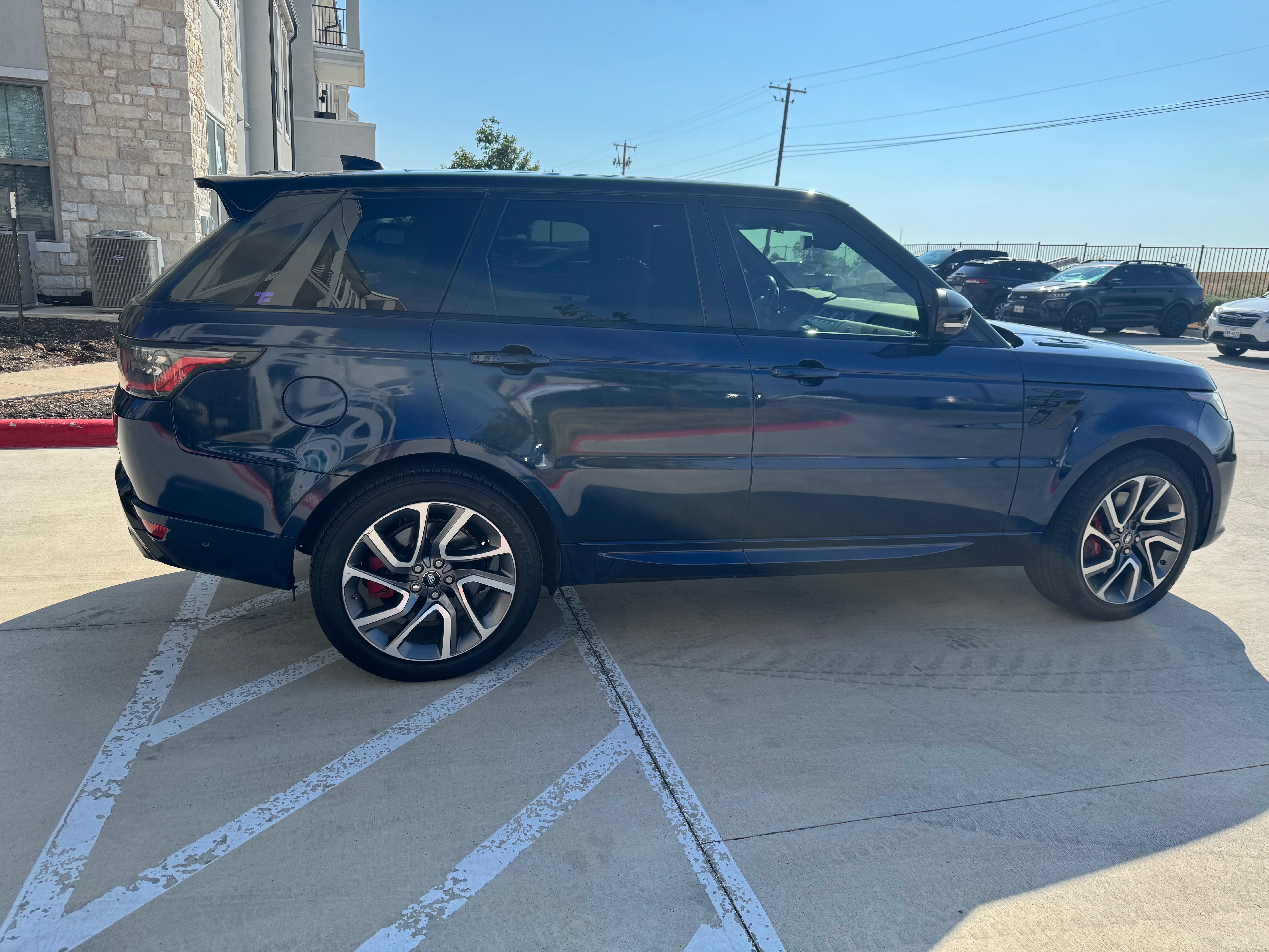 Used 2018 Land Rover Range Rover Sport HSE Dynamic AWD/4WD image 23
