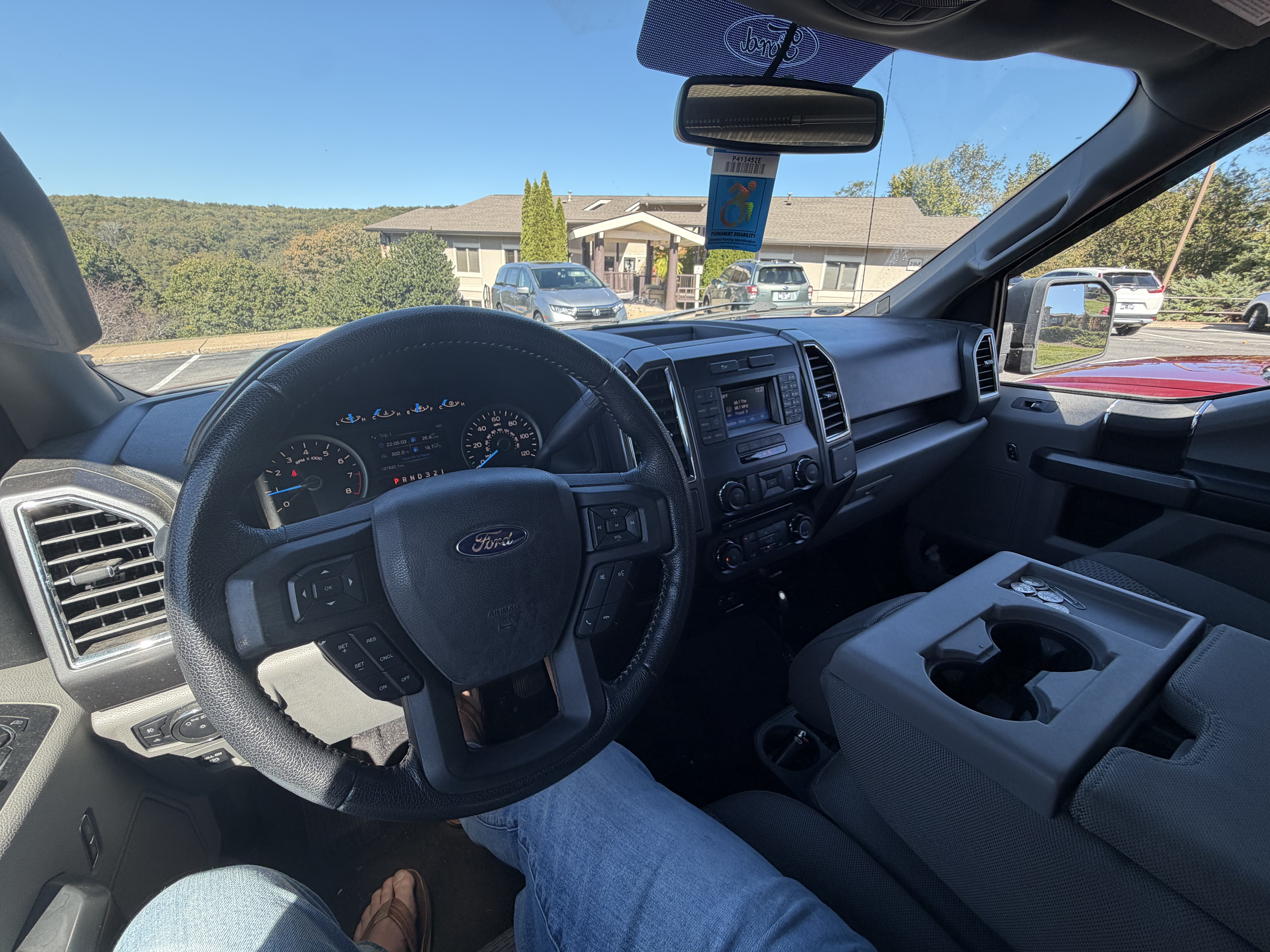 Used 2015 Ford F150 XLT w/ Equipment Group 301A Mid RWD image 5