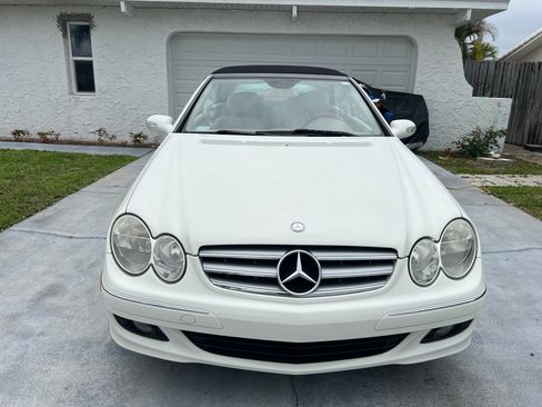 Used 2008 Mercedes-Benz CLK 350 Cabriolet image 4