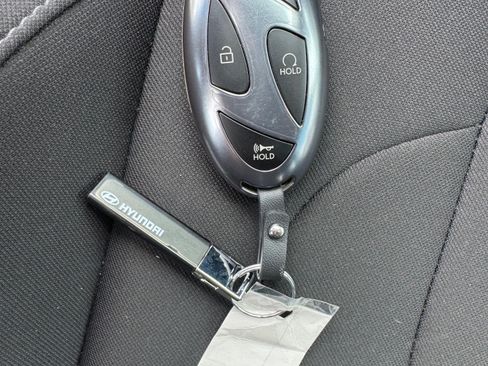 Used 2026 Hyundai Elantra Sport FWD image 13