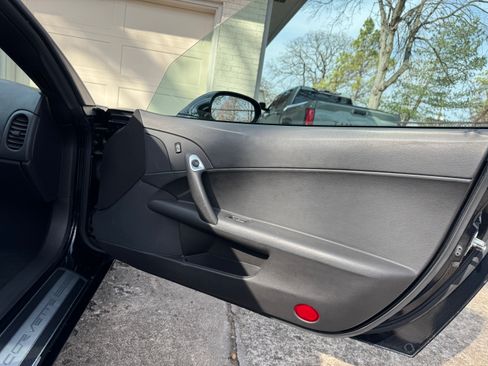 Used 2007 Chevrolet Corvette Convertible image 21