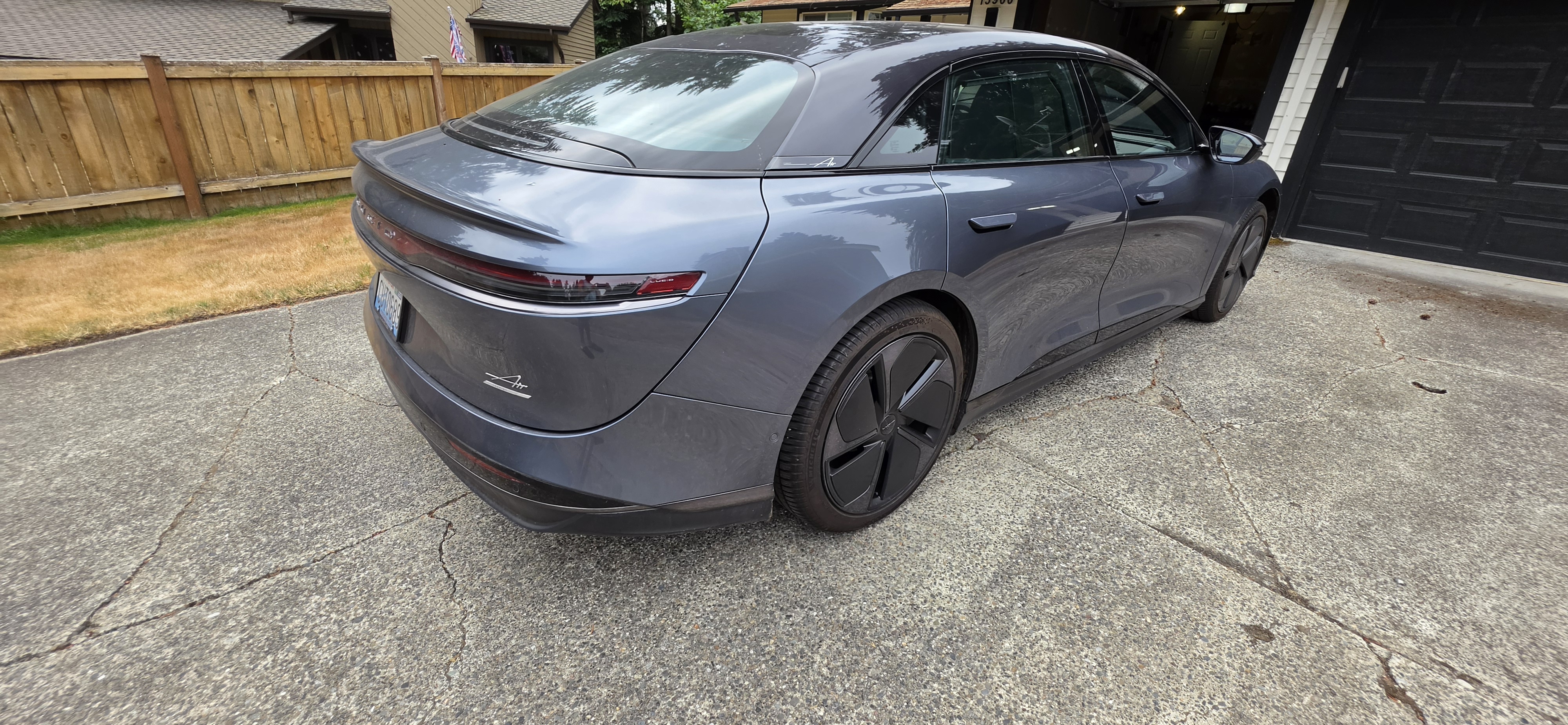 Used 2025 Lucid Air Touring AWD/4WD image 12