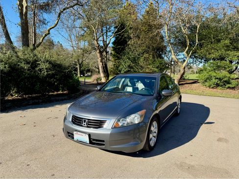 Used 2009 Honda Accord EX-L image 4
