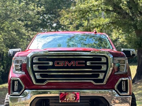 Used 2021 GMC Sierra 1500 SLT image 8