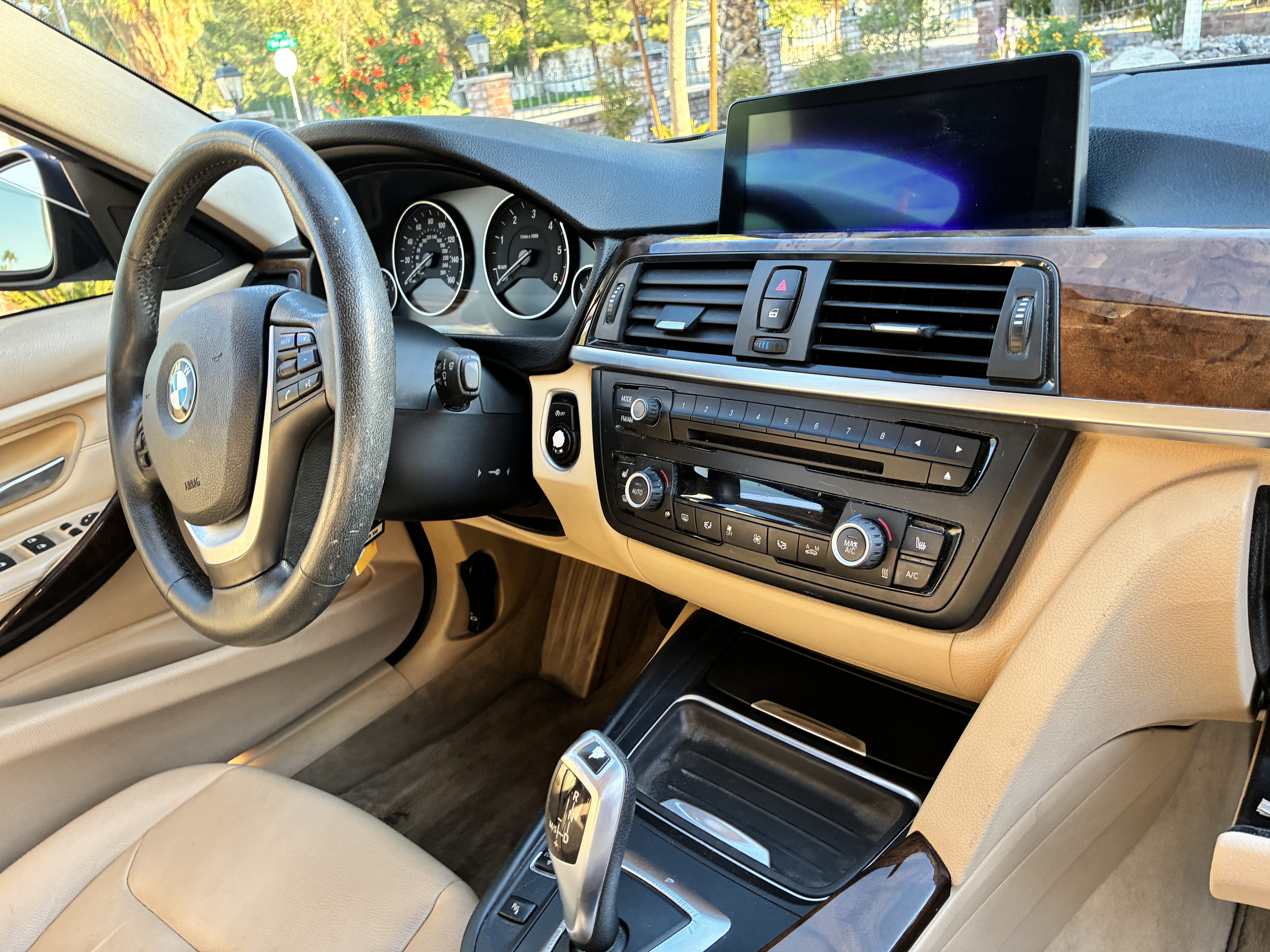 Used 2014 BMW 328d Sedan RWD image 11